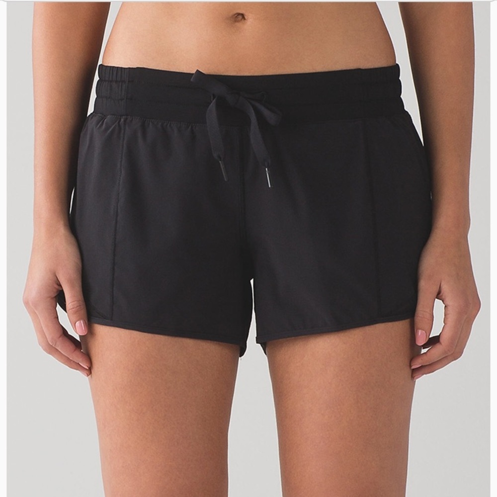 Lululemon Hotty Hot Short (Long) 4”